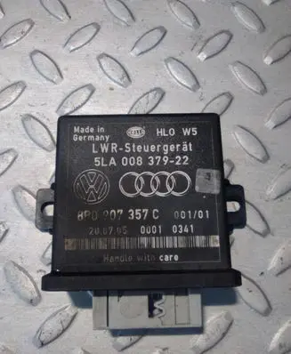 Audi A6 S6 C6 4F Light module LCM 8P0907357C