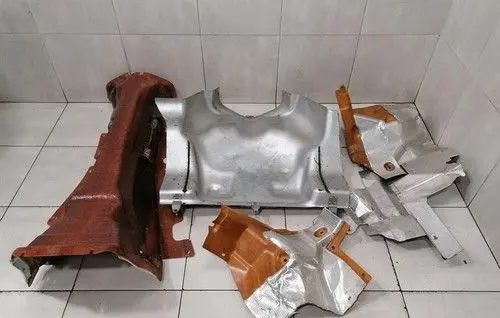 Ferrari F12 Berlinetta Gearbox bottom protection 84717000