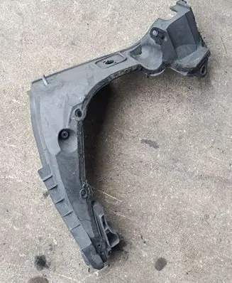 Other engine bay part