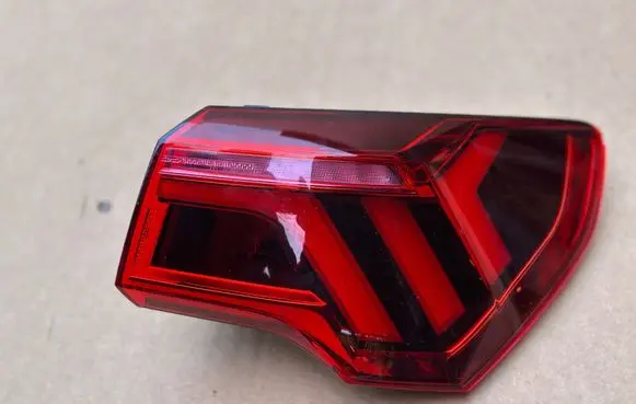 Rear/tail lights
