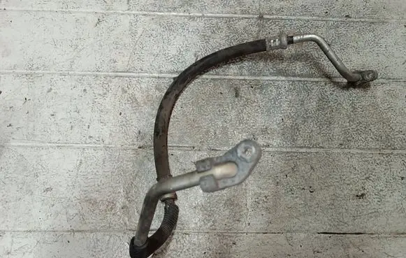 Toyota Avensis T250 Air conditioning (A/C) pipe/hose 