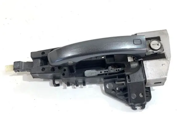 Audi A8 S8 D4 4H Front door exterior handle 
