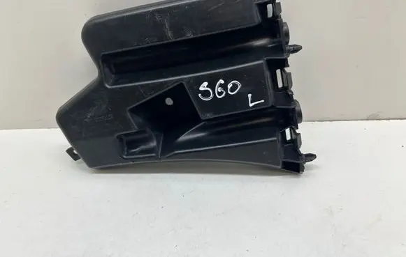 Volvo S60 Front bumper mounting bracket 30796625