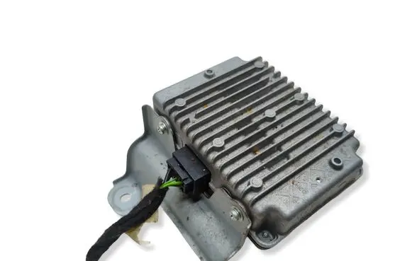 Chrysler Pacifica Voltage converter/converter module 56029814AA