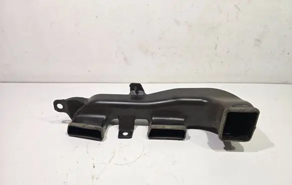 Toyota Prius+ (ZVW40) Hybrid/electric vehicle battery cooling hoses/tubes G92D447030