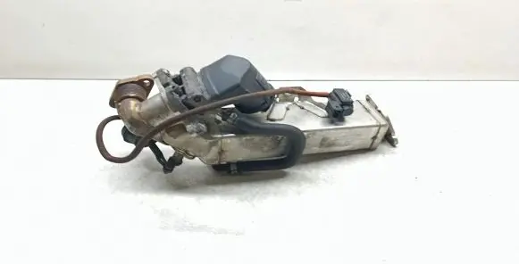 BMW 3 E90 E91 EGR valve cooler 7810751