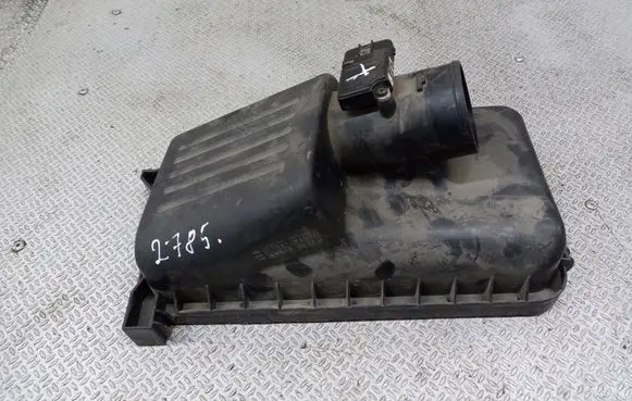Toyota Corolla E120 E130 Air filter box cover 1770527040