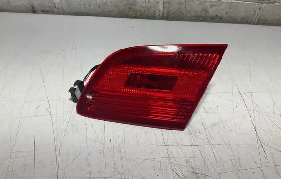BMW 3 E92 E93 Rear/tail lights 7162304 HLE93T2R 480802