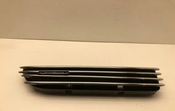 BMW 3 E46 Fender grill 2694607 568350580