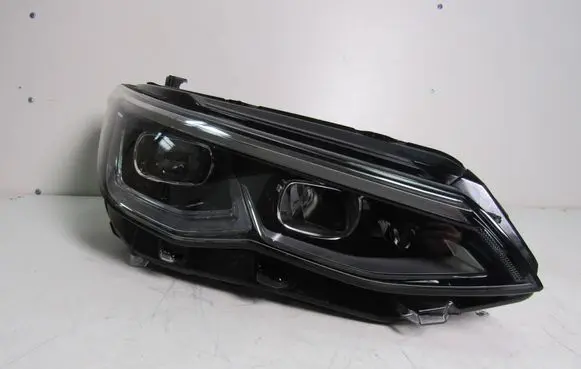 Volkswagen Golf VIII Headlight/headlamp 5H2941036 90181001 992941571AE