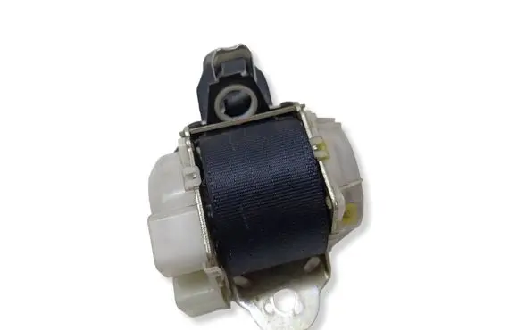 Peugeot 107 Rear seatbelt H073811