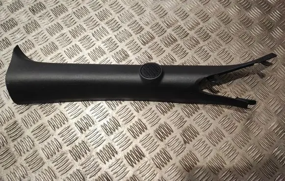Ford Mustang VI (A) pillar trim KR3B6303513