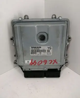 Volvo XC60 Engine control unit/module 31303388 0281015286