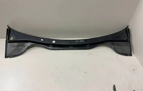 Volkswagen Polo V 6R Wiper trim 6R1819415
