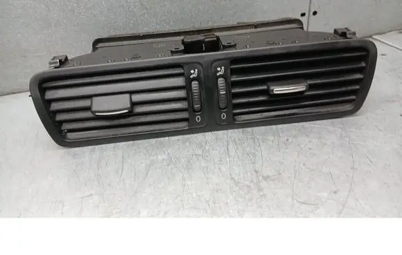 Volkswagen PASSAT B6 Dashboard side air vent grill/cover trim 3C1819728