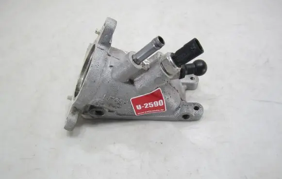 Volkswagen Tiguan Electric throttle body valve 04L128637A
