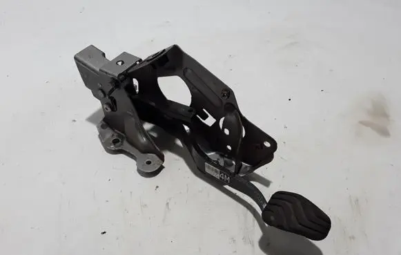 Nissan Qashqai Brake pedal 465014EA2B
