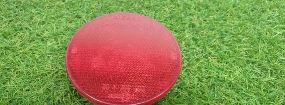Nissan X-Trail T30 Rear tail light reflector 7491