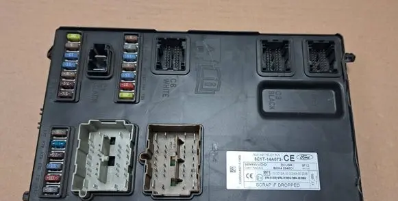 Ford Transit Comfort/convenience module 8C1T14A073 5WK48948D