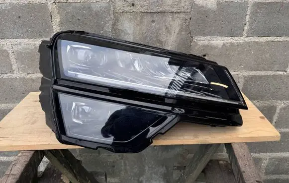 Skoda Karoq Headlight/headlamp 57B941016B