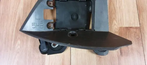 Mazda 3 III Blind spot radar bracket B62E67Z41 B62H67Z42