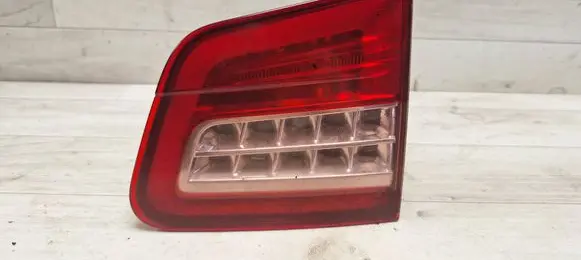 Citroen C5 Tailgate rear/tail lights 9687582980 P8X7X13404