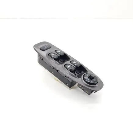 Nissan Almera Tino Electric window control switch