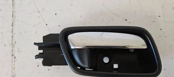 Honda CR-V Rear door interior handle 