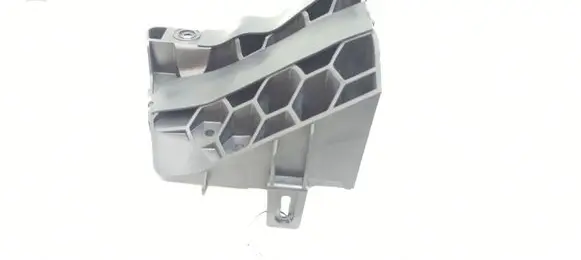 Mercedes-Benz C W204 Battery tray heat shield A2046190048