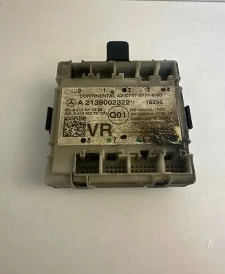 Mercedes-Benz C W205 Door control unit/module A2139002322 A2139010508