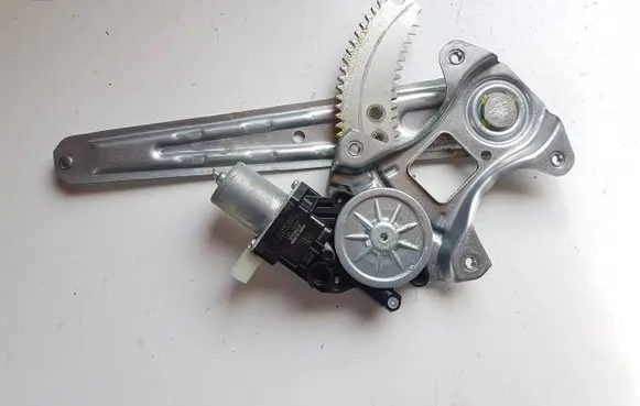 Subaru Crosstrek III Rear door window regulator with motor 62188FL010 2621006710