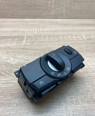 BMW 5 E60 E61 Light switch 9135579