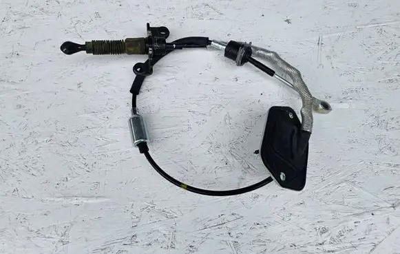 KIA Pro Cee'd III Gear shift cable linkage 46790J7400
