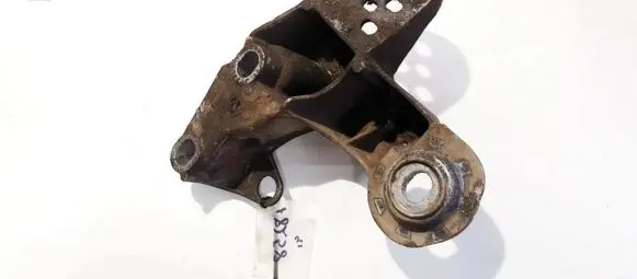 Audi A6 S6 C5 4B Engine mounting bracket 4b0199351b