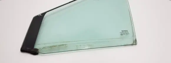 Renault Scenic II - Grand scenic II Front door vent window glass four-door 
