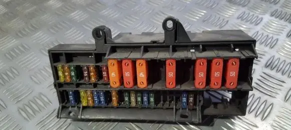 BMW 7 E65 E66 Fuse box set 6113690058204 61136900582-04