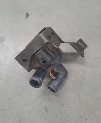 BMW 6 F12 F13 Electric auxiliary coolant/water pump 17669711 704077140 9239313