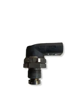 BMW 3 E46 Fuel pressure regulator 