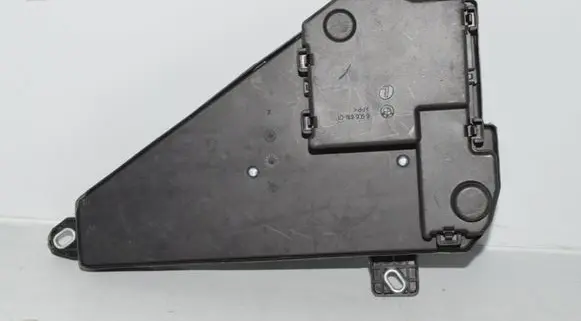 BMW 5 E60 E61 Fuse box set 6906619