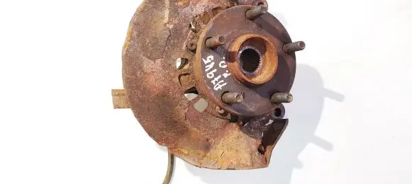 Toyota Previa (XR30, XR40) II Front wheel hub