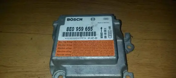 Audi A4 S4 B5 8D Airbag control unit/module 8e0959655 0285001400
