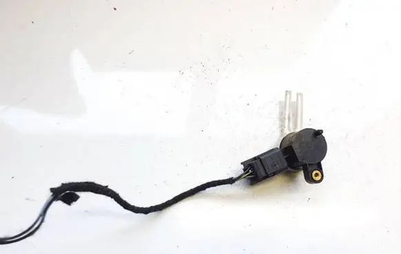 Opel Insignia A Clutch pedal sensor 10366474 9106C