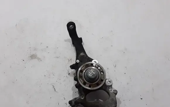Mercedes-Benz S W223 Front wheel hub A2233323100