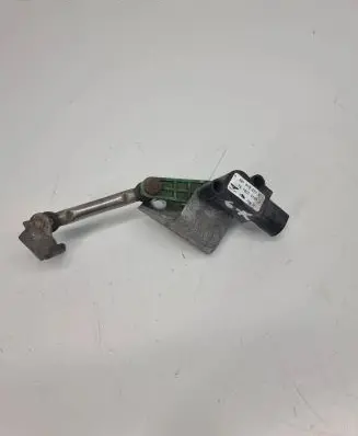 Bentley Continental Rear air suspension level height sensor 3W7616571