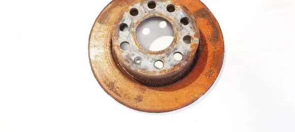 Volkswagen Golf VI Rear brake disc neventiliuojamas