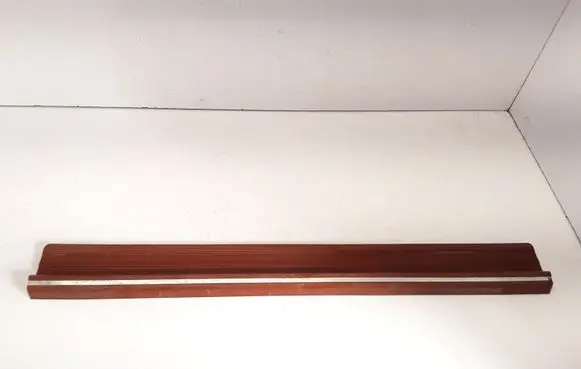 Front sill trim cover