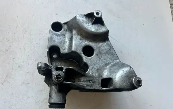 BMW 3 E46 A/C compressor mount bracket 7787319 64557787319