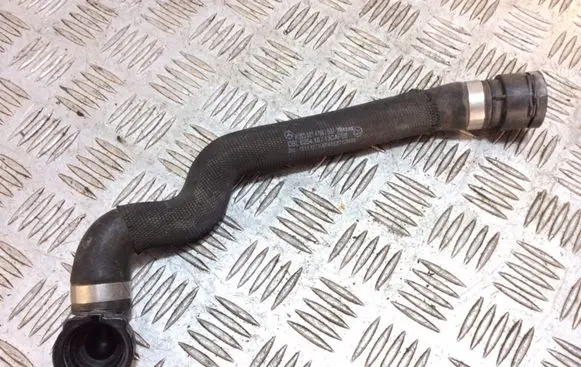 Mercedes-Benz C W205 Engine coolant pipe/hose A2055014784