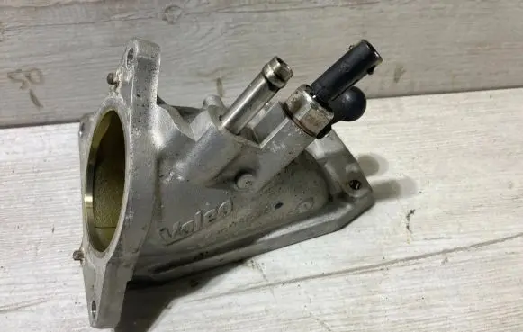 Skoda Octavia Mk3 (5E) Air intake duct part 03n906081a