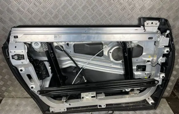 BMW i3 Front door 7427330